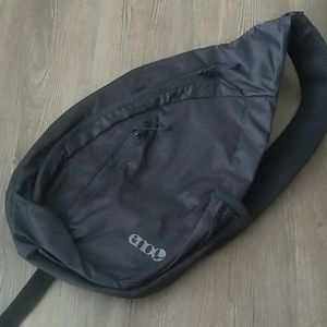 Eno Crossbody Bag - Black Hiking Bag